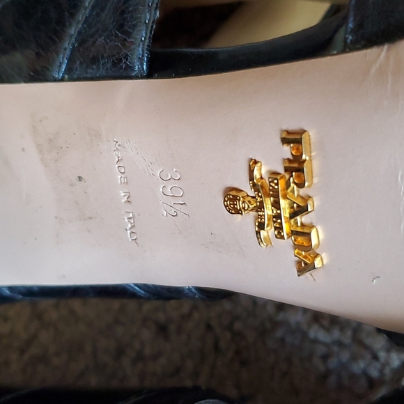 Prada back zip open shoes - Picture 13 of 15